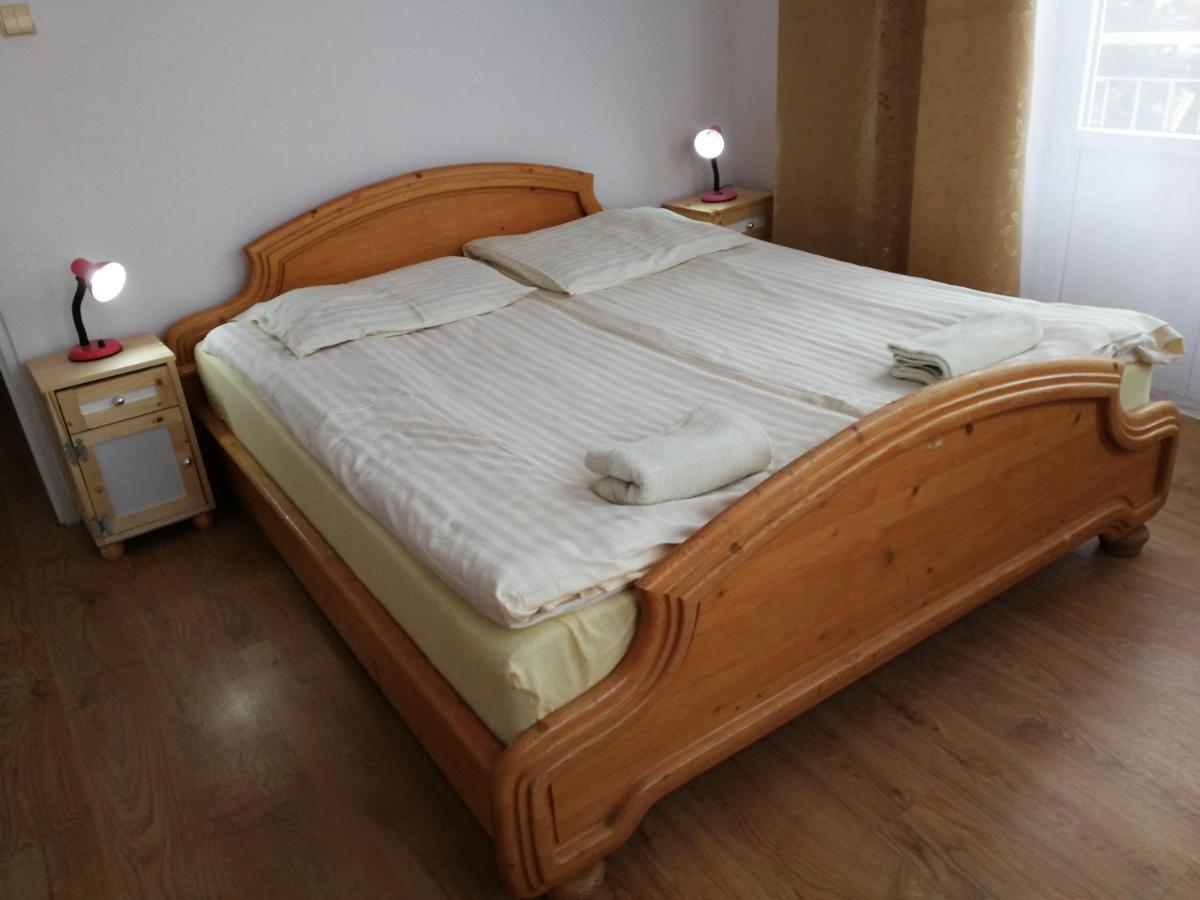 Rezydencja Zamek 克雷尼察 外观 照片